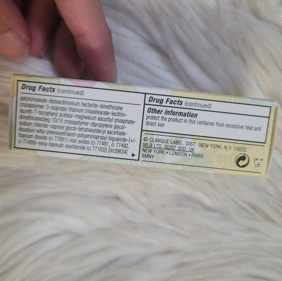 Clinique Even Better Makeup SPF 15 - Picture 6 of 6